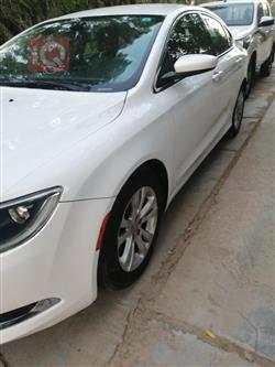 کرایسلەر 200